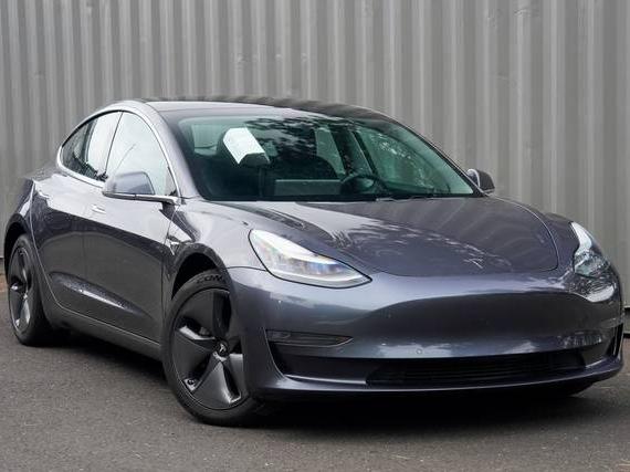 TESLA MODEL 3 2019 5YJ3E1EB1KF386611 image TESLA MODEL 3 2019 5YJ3E1EB1KF386611 image